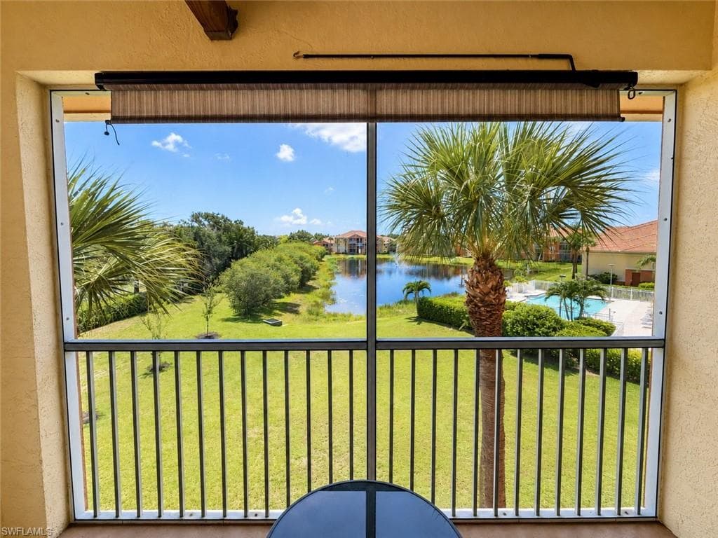 6490 Aragon WAY 303 FORT MYERS, FL 33966