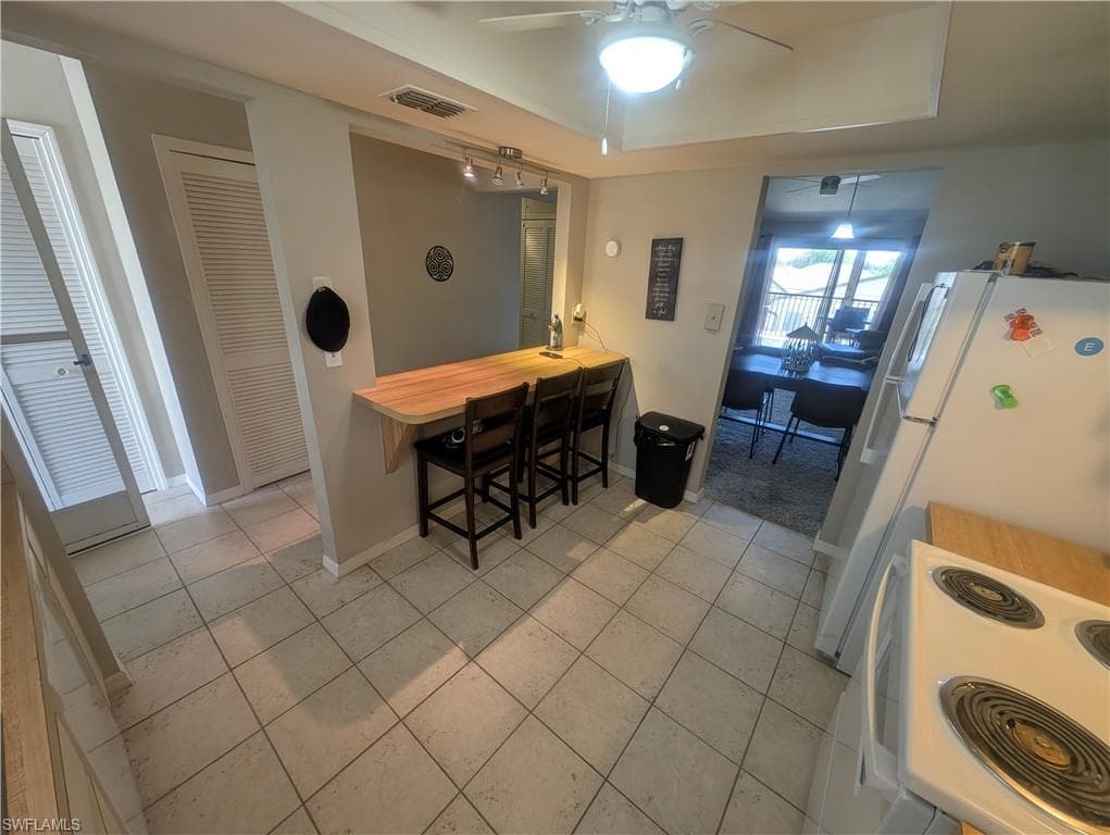 3720 SE 10th AVE 201 CAPE CORAL, FL 33904
