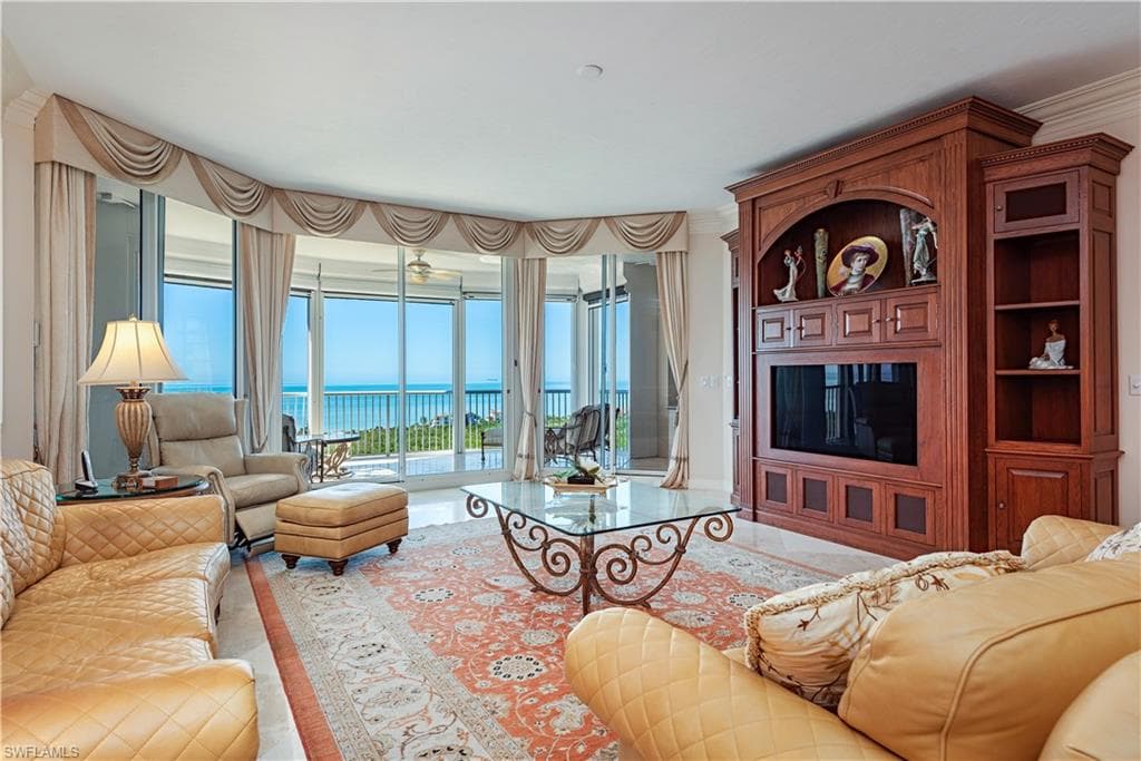 7117 Pelican Bay BLVD 1905 NAPLES, FL 34108
