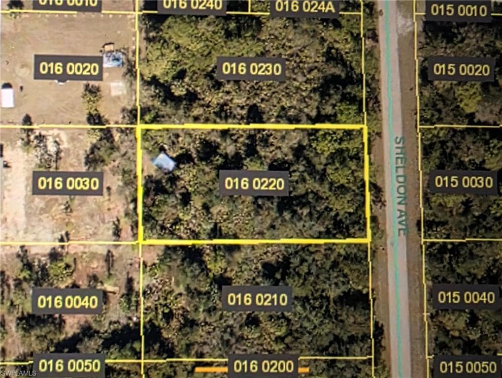919 Sheldon AVE LEHIGH ACRES, FL 33936