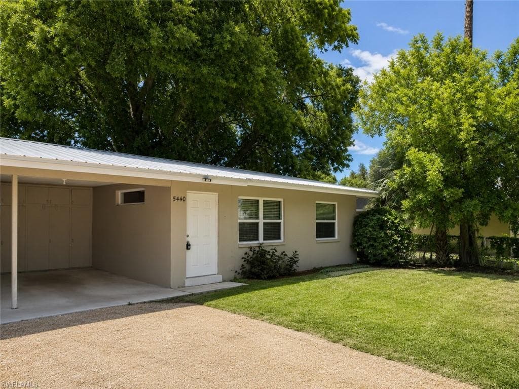 5440 11th AVE 5440 FORT MYERS, FL 33907