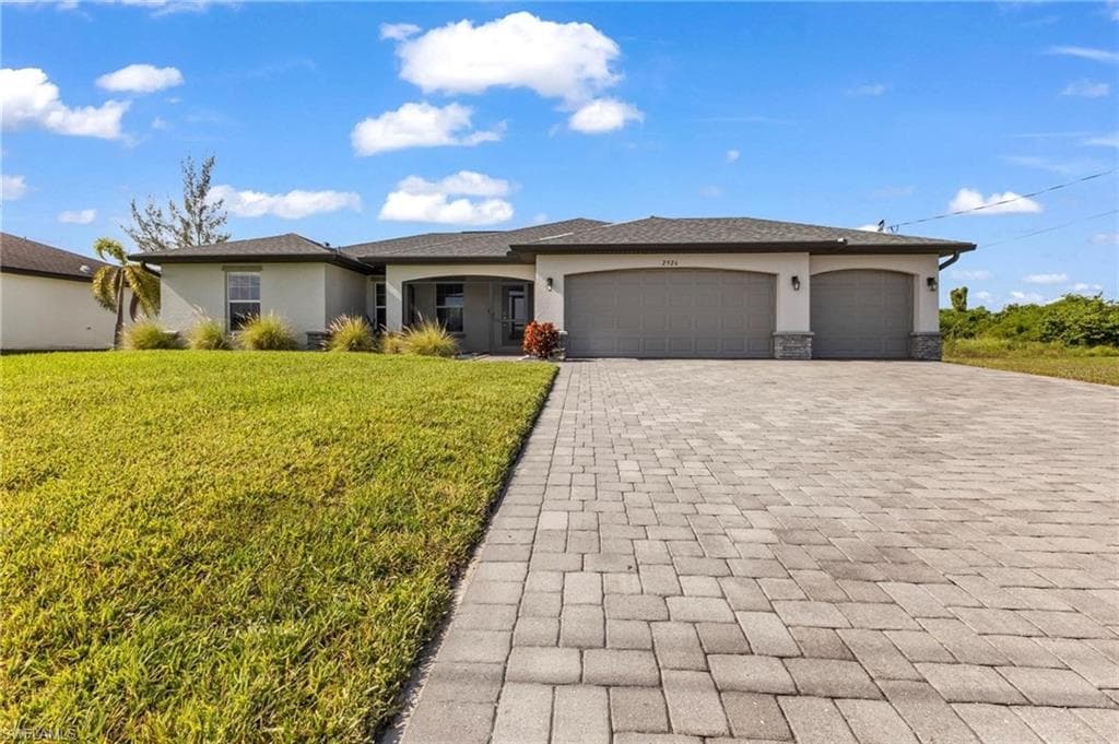 2926 NW 25th ST CAPE CORAL, FL 33993