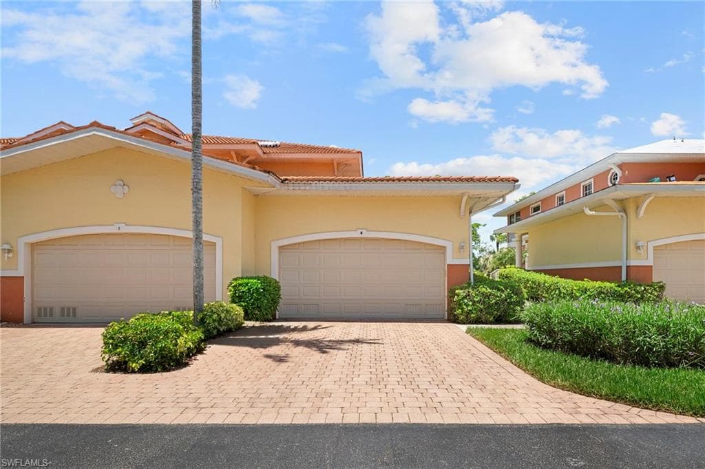 5370 park RD 4 FORT MYERS, FL 33908