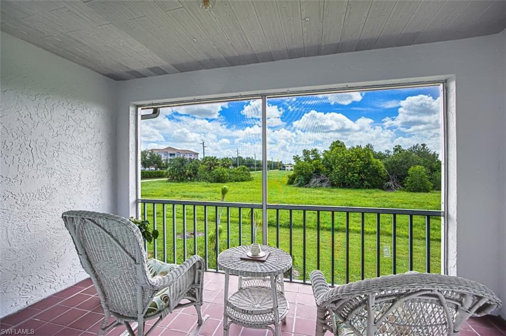 16001 Dublin CIR 203 FORT MYERS, FL 33908
