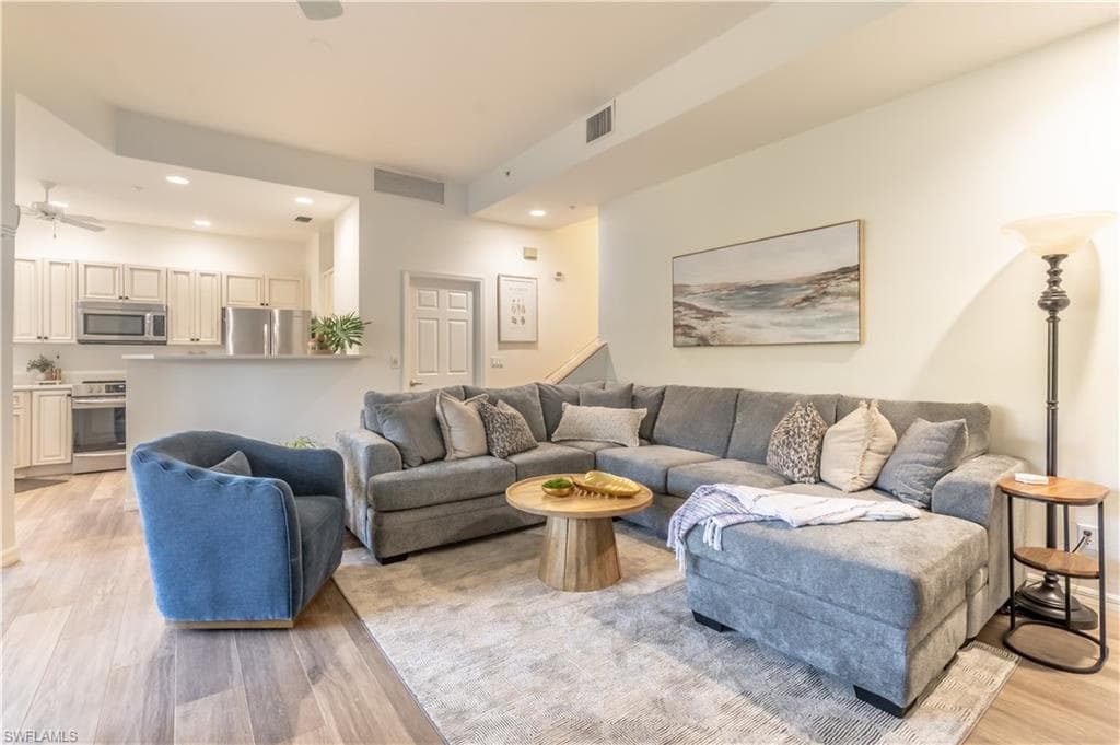 651 10th AVE S C651 NAPLES, FL 34102