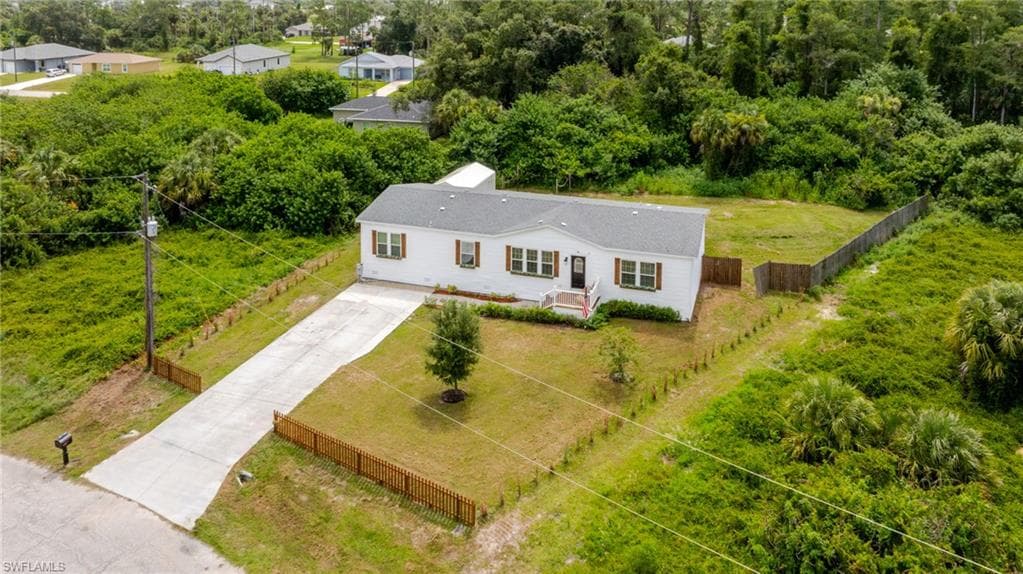 3005 Mignon CIR LABELLE, FL 33935