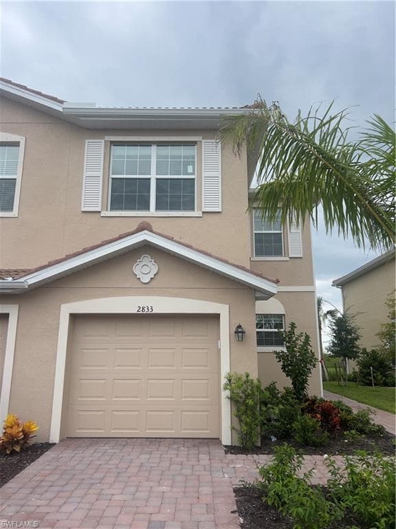 2833 Citrus ST NAPLES, FL 34120