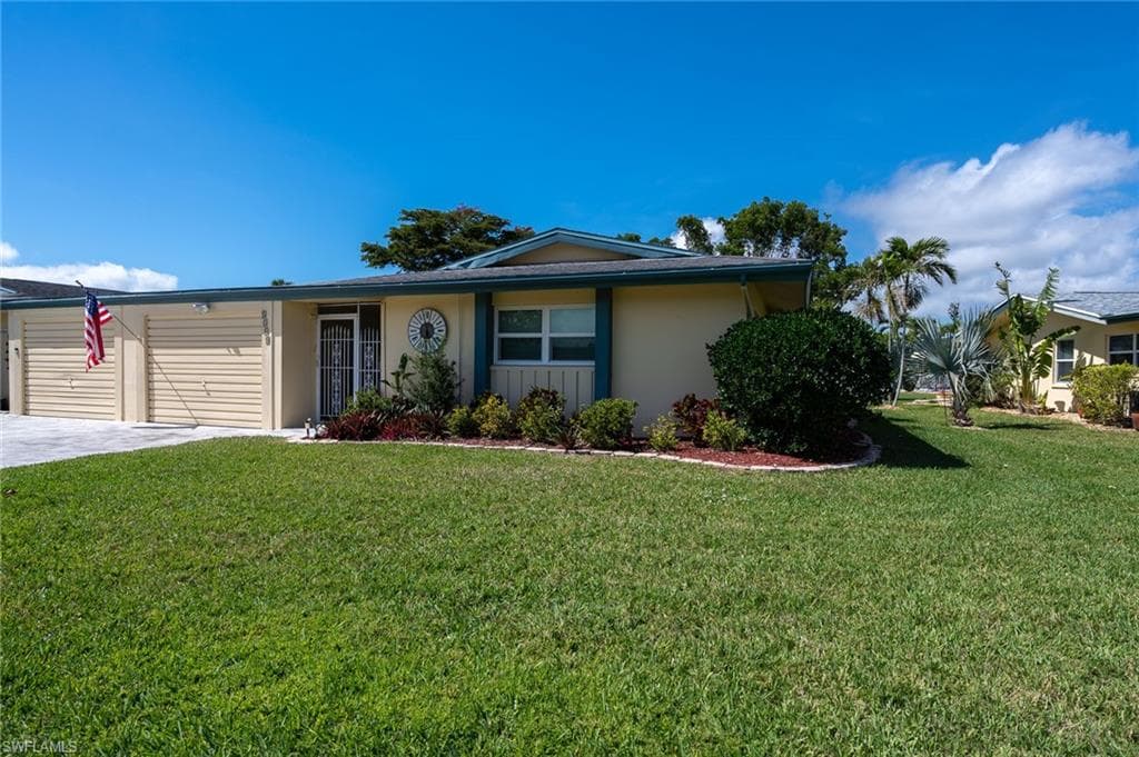 5560 Westwind LN FORT MYERS, FL 33919