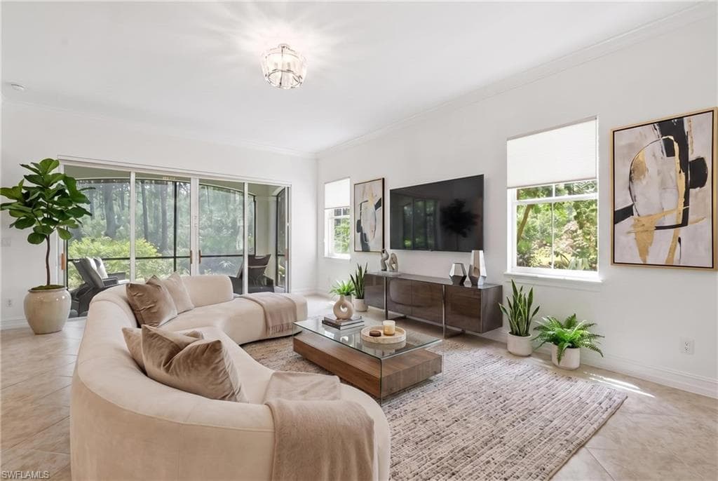 2886 Castillo CT 101 NAPLES, FL 34109