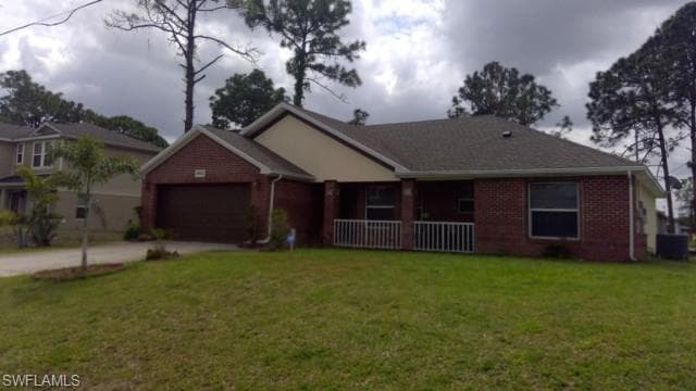 3905 16th ST W LEHIGH ACRES, FL 33971