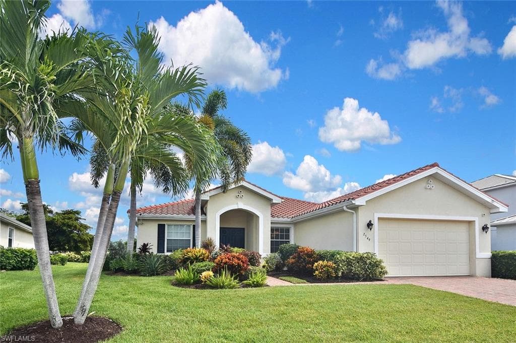 2549 Ashbury CIR CAPE CORAL, FL 33991