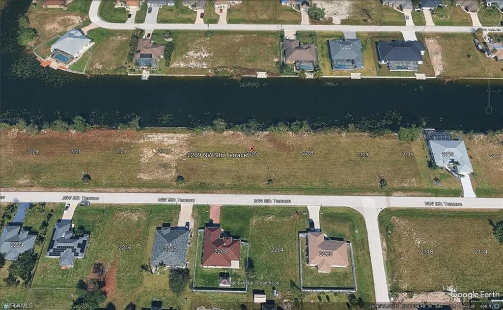 2209 NW 9th TER CAPE CORAL, FL 33993