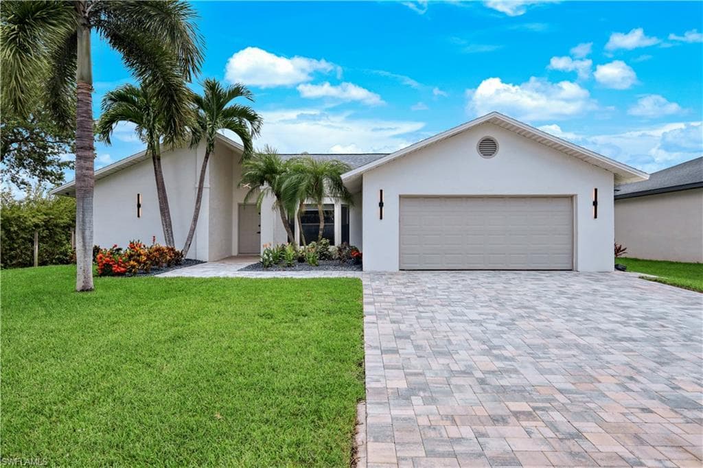 1509 52nd LN CAPE CORAL, FL 33914