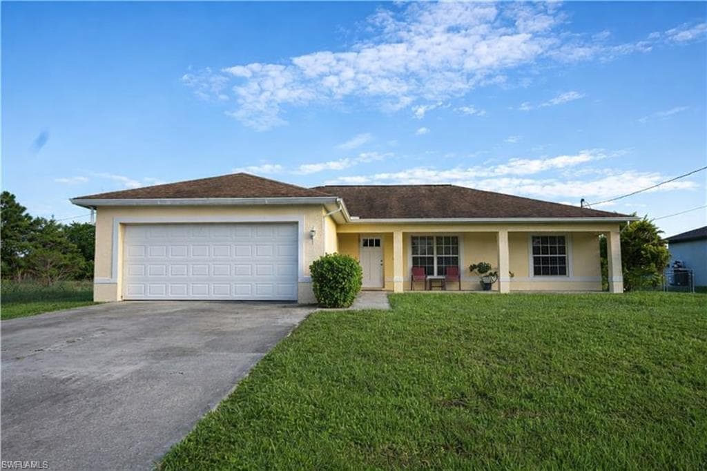 2516 13th ST SW LEHIGH ACRES, FL 33976