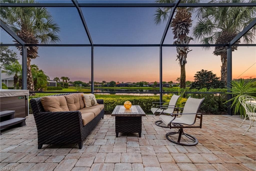10523 Bella Vista DR FORT MYERS, FL 33913