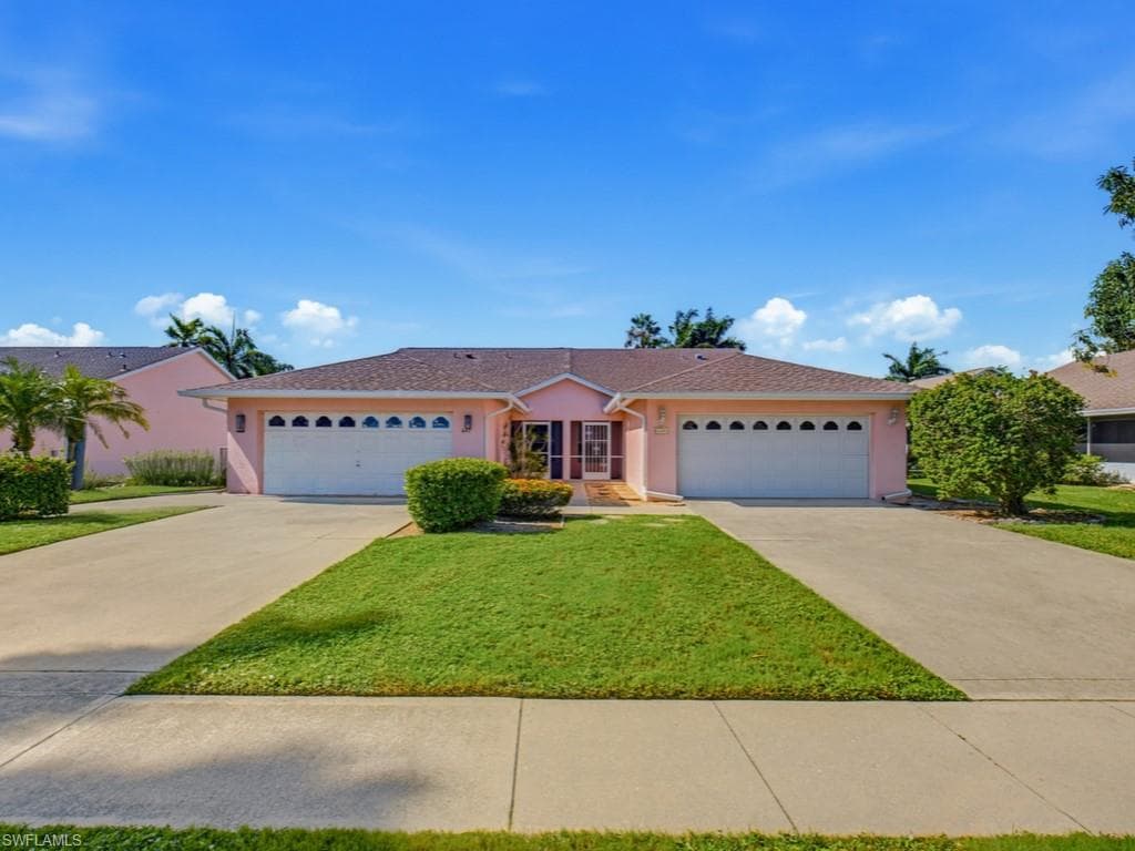447 Saint Andrews BLVD 144-0 NAPLES, FL 34113