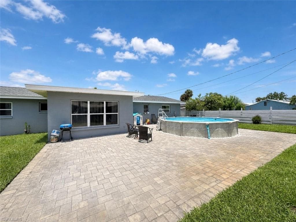 119 Maple AVE S LEHIGH ACRES, FL 33936