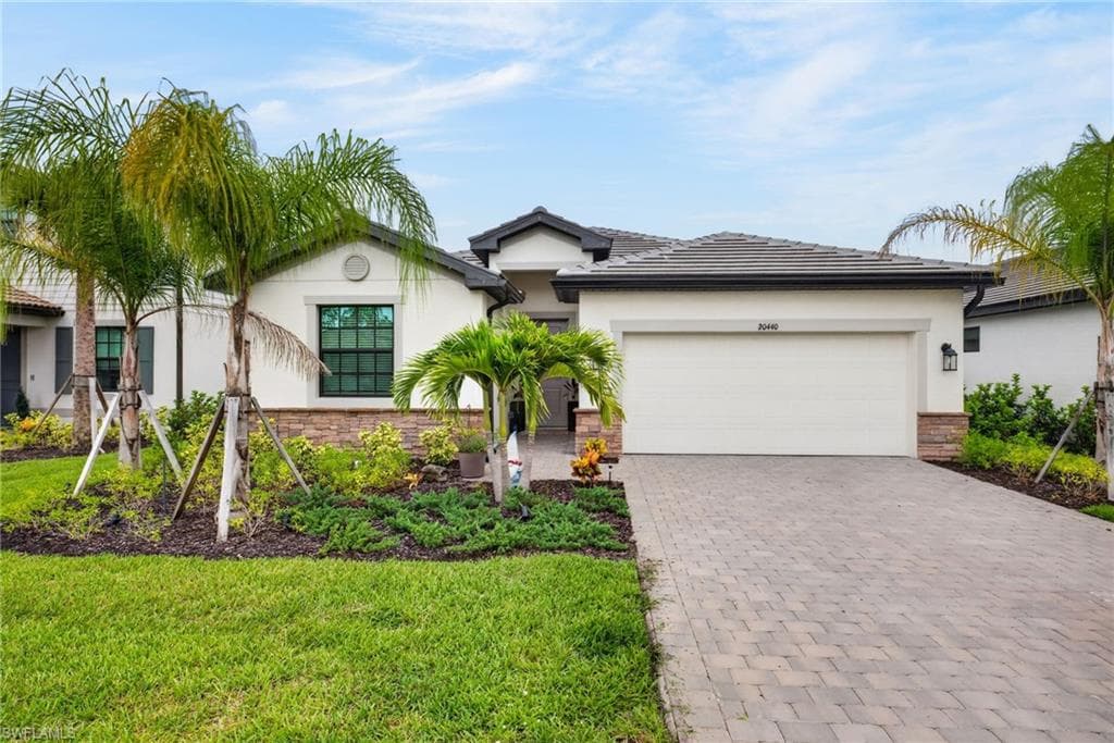 20440 Verawood LOOP ESTERO, FL 33928