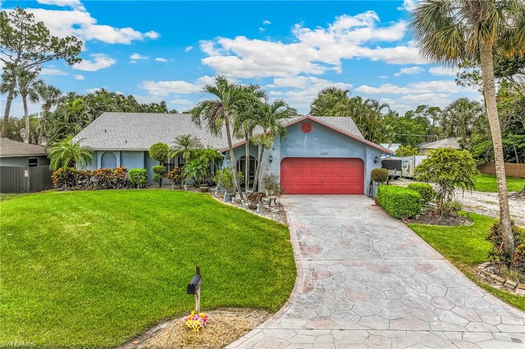10099 Tropical DR BONITA SPRINGS, FL 34135