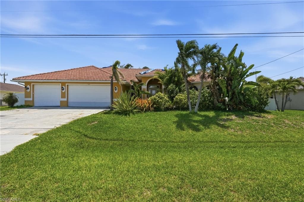3010 29th AVE CAPE CORAL, FL 33914
