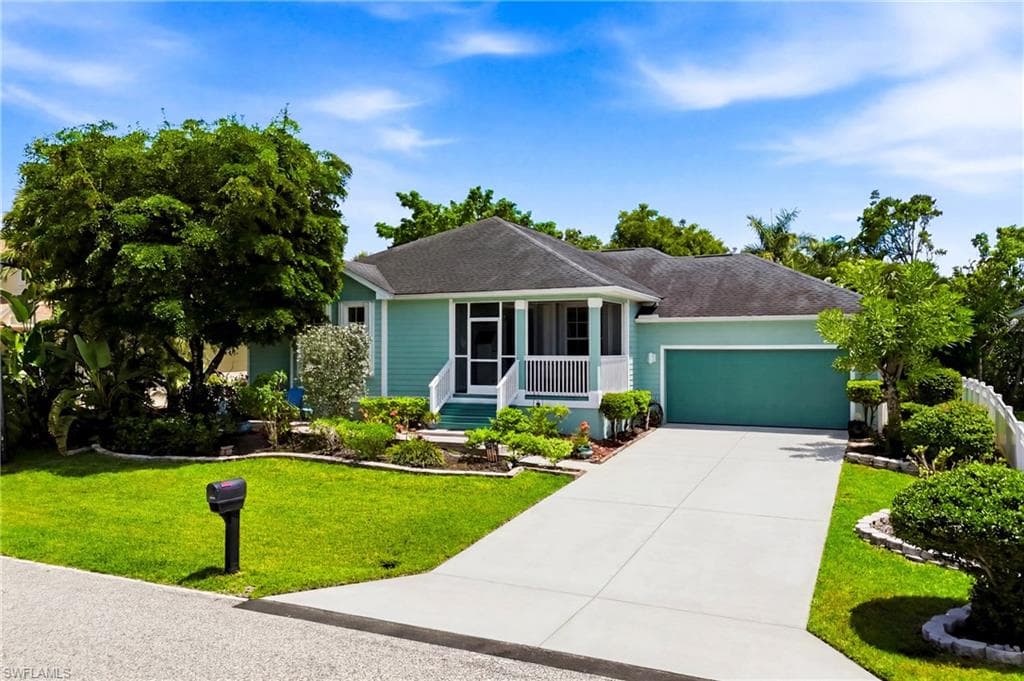 7980 Sandel Wood CIR W FORT MYERS, FL 33908