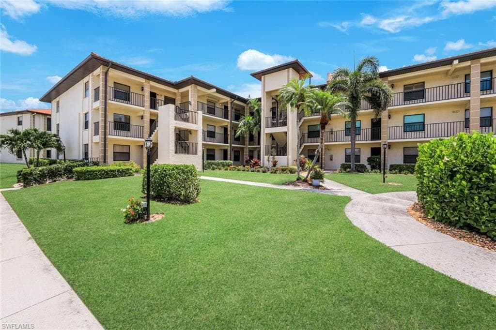 12601 Kelly Sands WAY 411 FORT MYERS, FL 33908