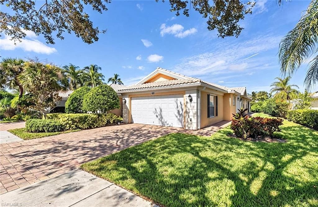 7373 Emilia LN NAPLES, FL 34114