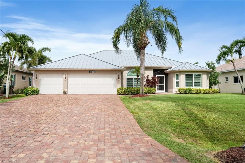 2535 SW 28th AVE CAPE CORAL, FL 33914