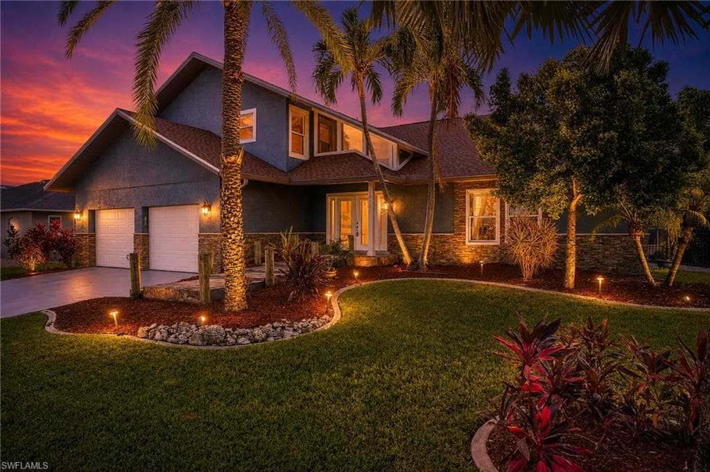 1919 SE 37th TER CAPE CORAL, FL 33904