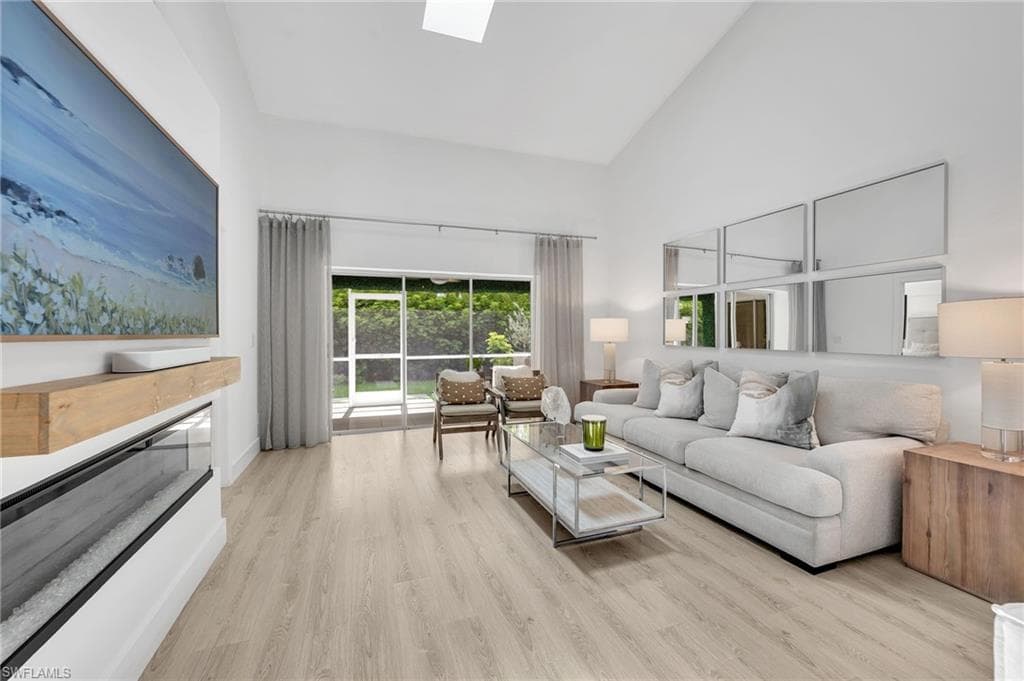 4716 Via Carmen NAPLES, FL 34105
