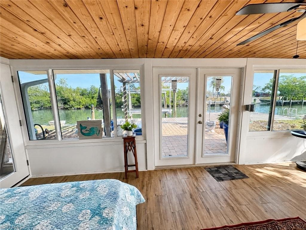 11242 Matlacha AVE MATLACHA, FL 33993
