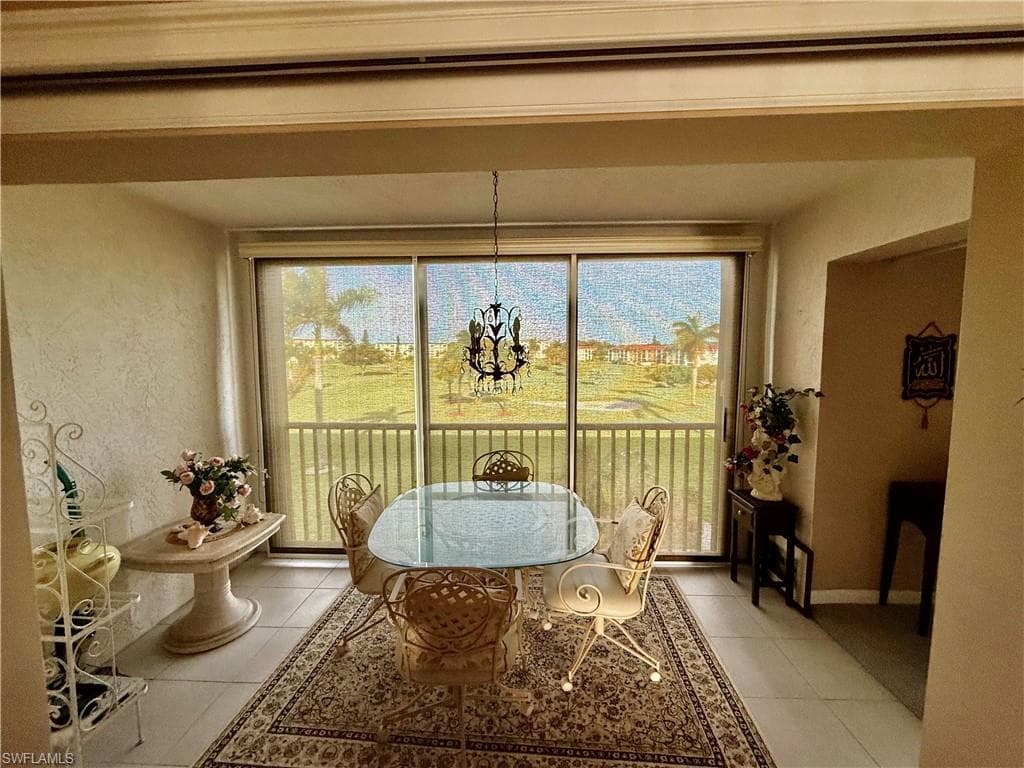1 High Point CIR W 303 NAPLES, FL 34103