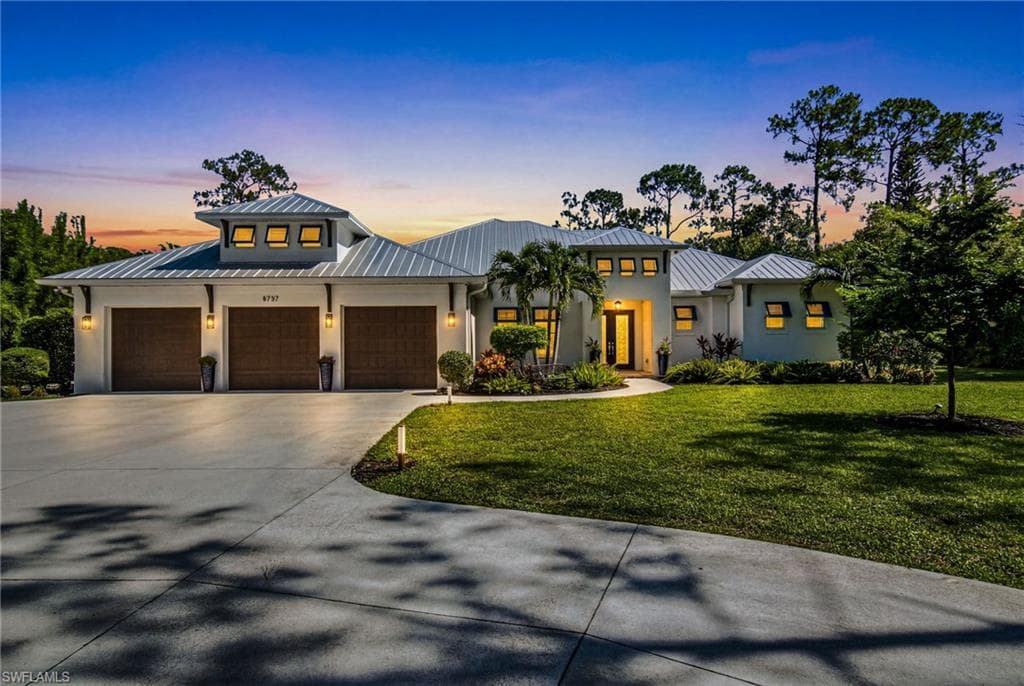 5737 Hidden Oaks LN NAPLES, FL 34119