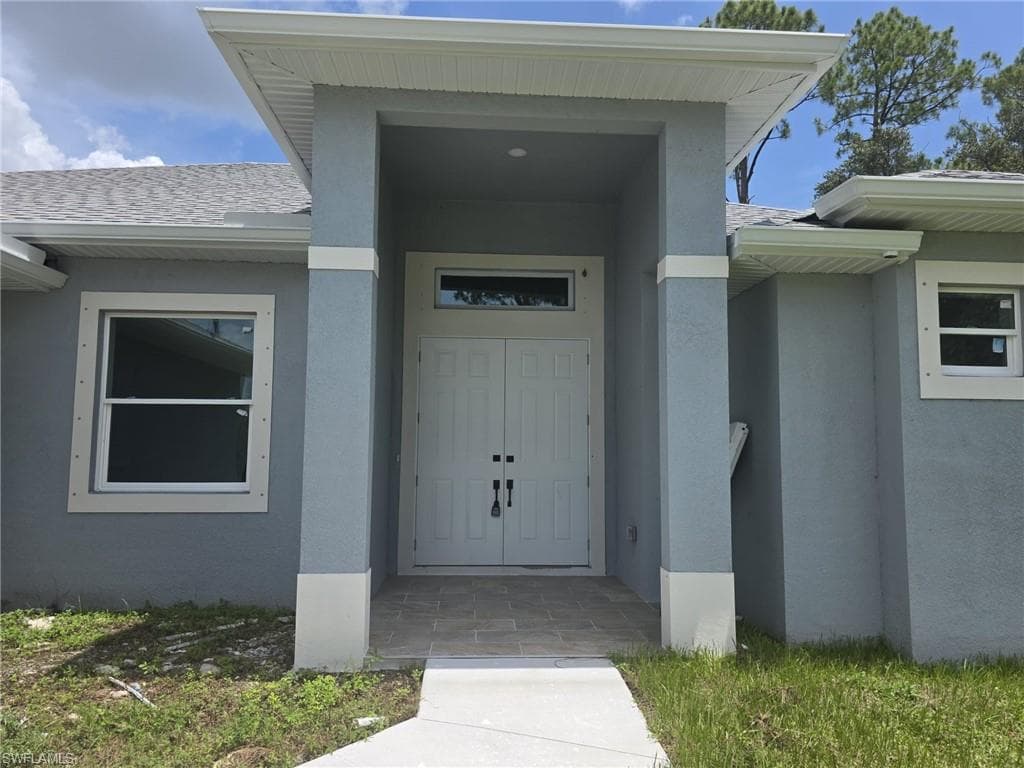 3852 Hopevale ST FORT MYERS, FL 33905