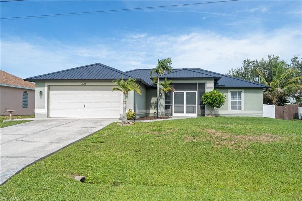 300 NW 22nd PL CAPE CORAL, FL 33993