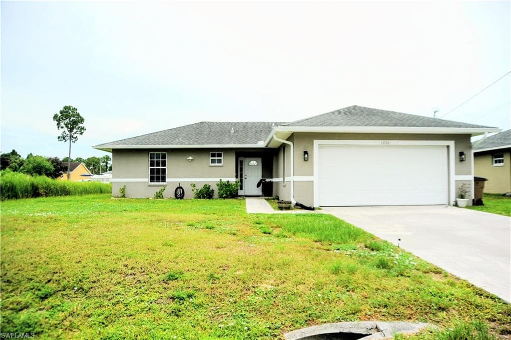 1220 Cloplon ST E LEHIGH ACRES, FL 33974