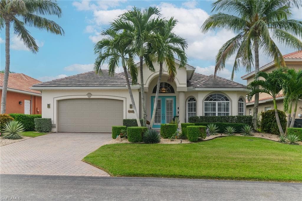 14610 Laguna DR FORT MYERS, FL 33908