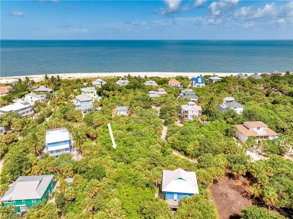 552 Coral CIR Upper Captiva, FL 33924