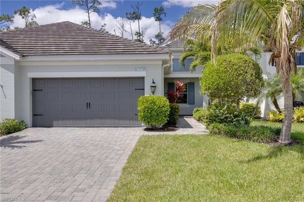 11735 Solano DR FORT MYERS, FL 33966