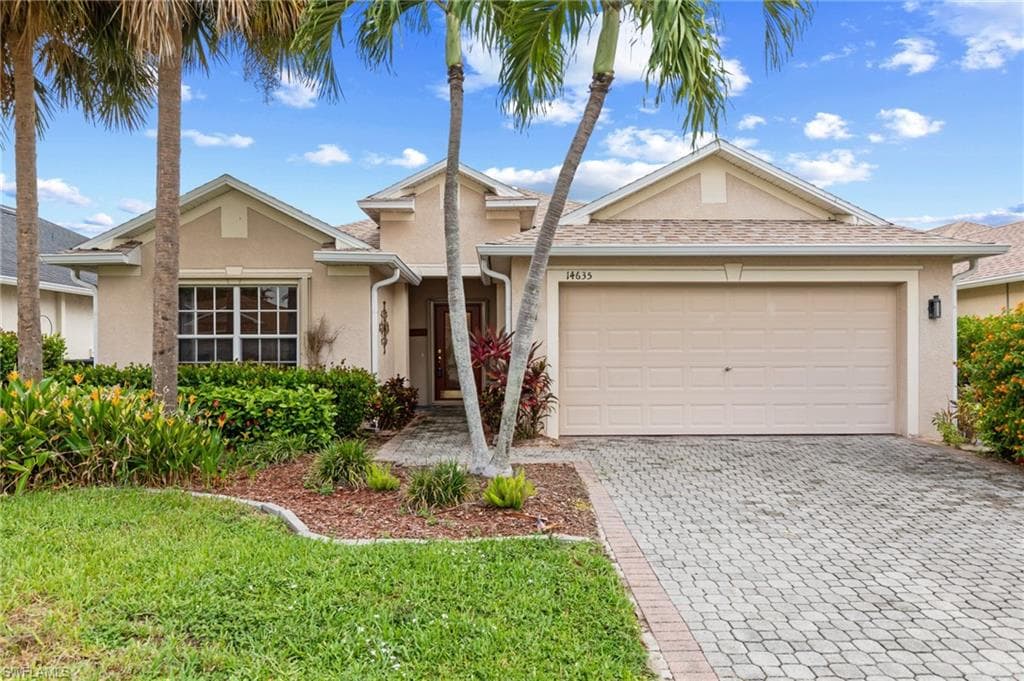 14635 Calusa Palms DR FORT MYERS, FL 33919