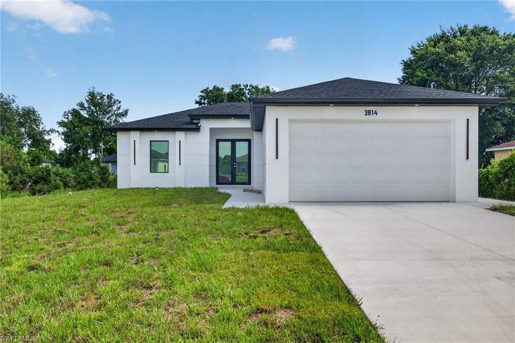 3814 34th ST SW LEHIGH ACRES, FL 33976