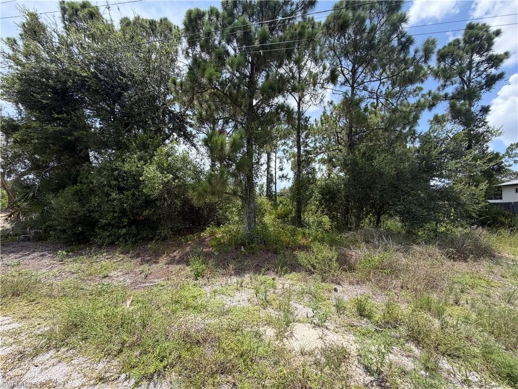 190 Wanatah AVE LEHIGH ACRES, FL 33974