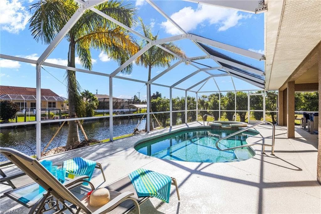 4131 SW 17th PL CAPE CORAL, FL 33914