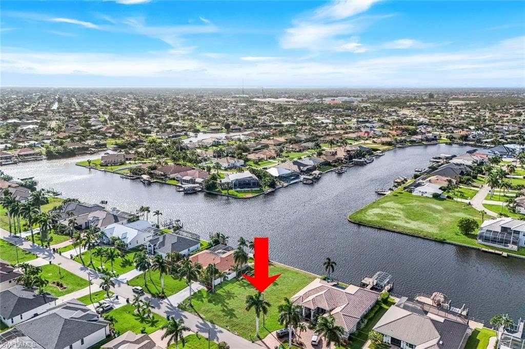 2834 SW 30th ST CAPE CORAL, FL 33914