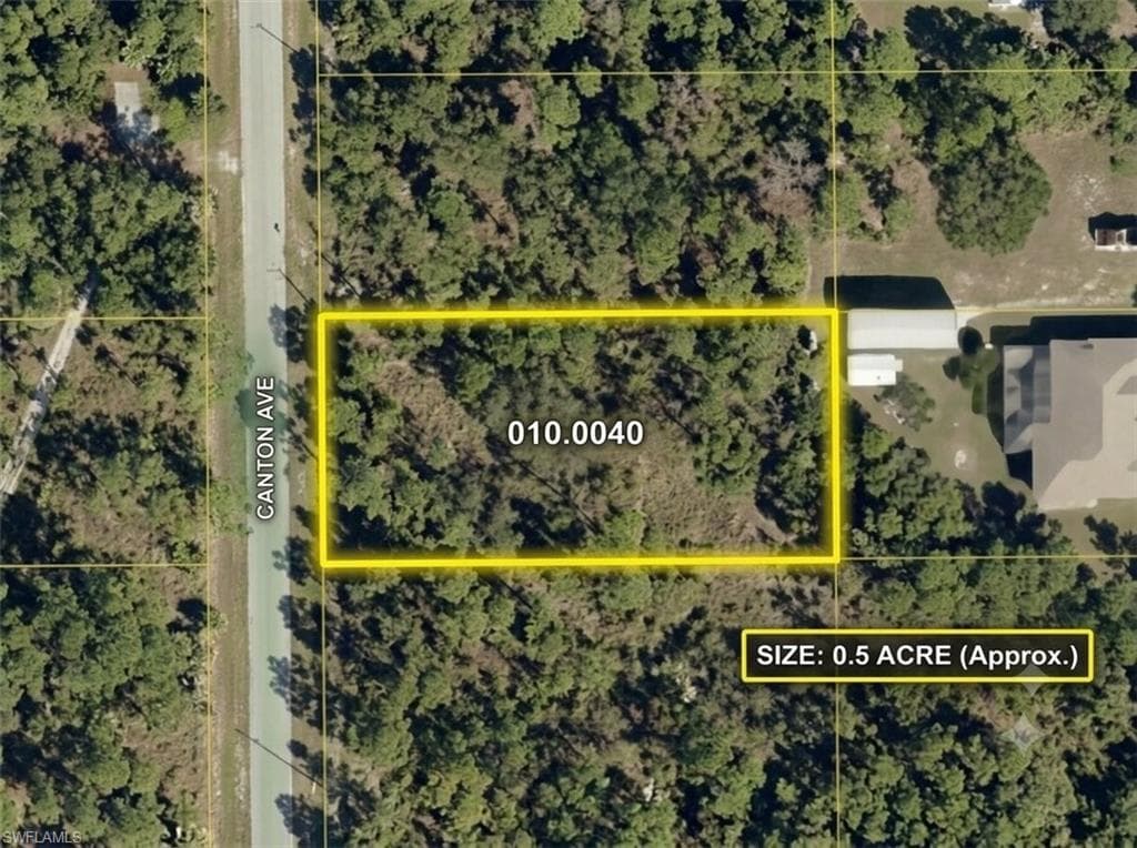 1218 Canton AVE LEHIGH ACRES, FL 33972