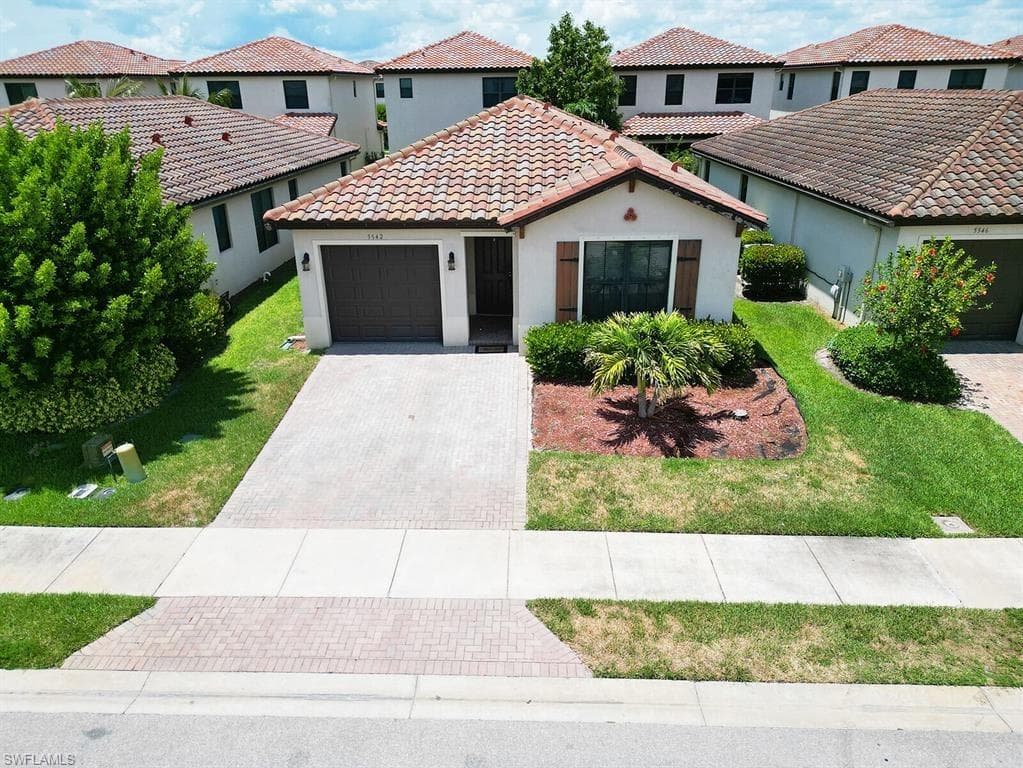 5542 Useppa DR AVE MARIA, FL 34142