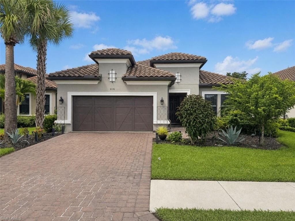 8174 Lucello TER S NAPLES, FL 34114
