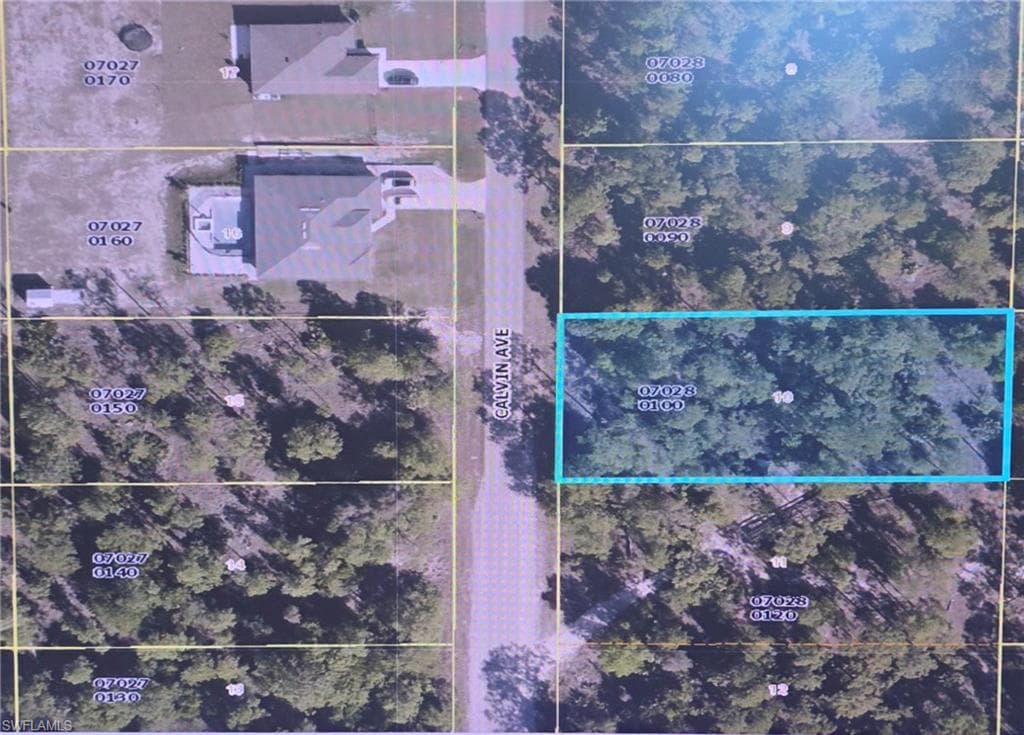 1404 Calvin AVE LEHIGH ACRES, FL 33972