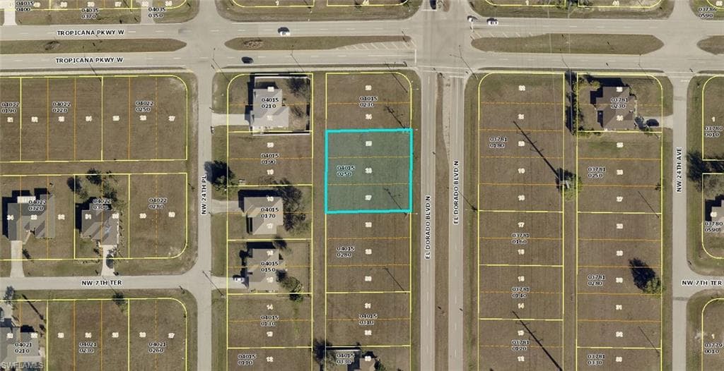 722 El Dorado BLVD N CAPE CORAL, FL 33993