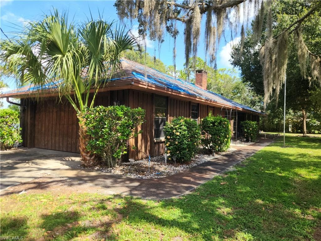 1107 N 11th ST IMMOKALEE, FL 34142